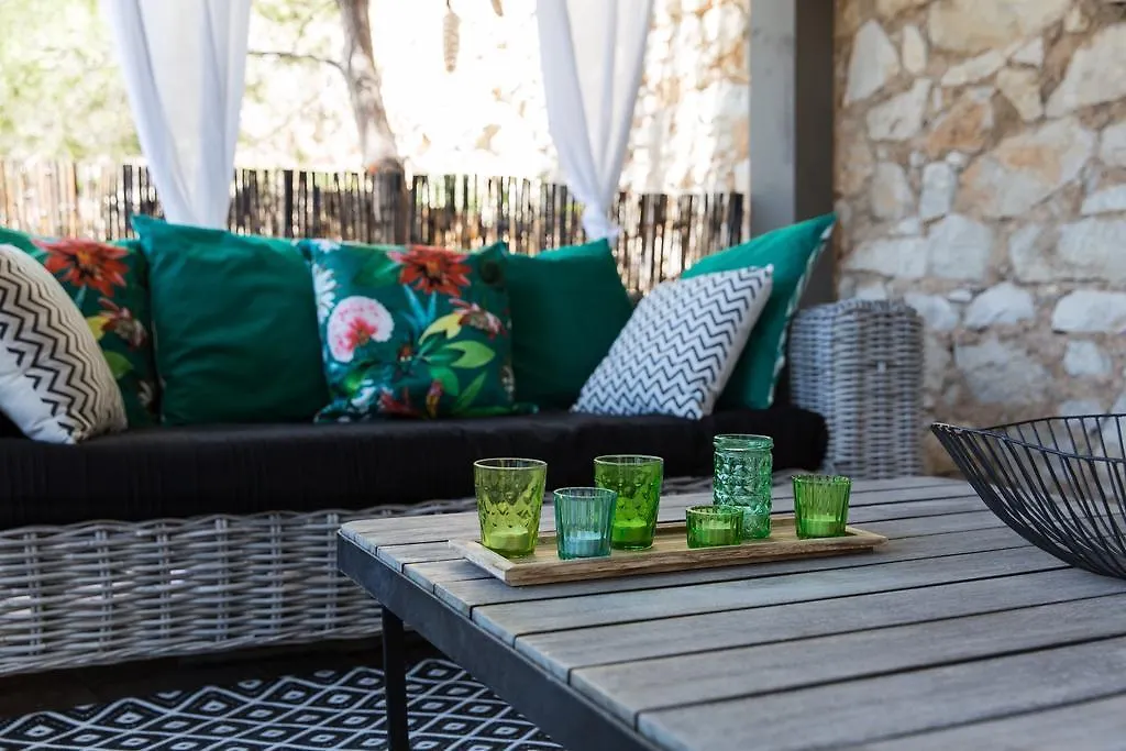 Le Jardin D'Emile Hotel Cassis 3*,
