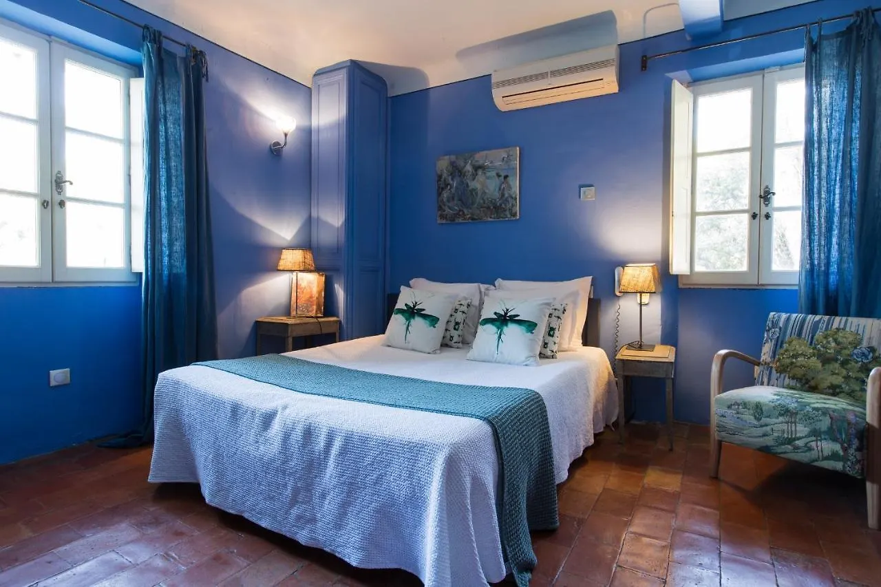Le Jardin D'Emile Hotel Cassis 3*,